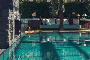 falkenberg-strandbad-inomhus-pool-spa