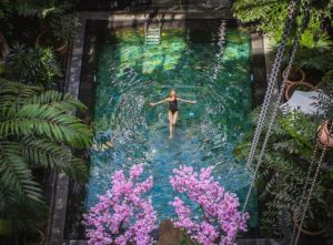 Manon Les Suites app