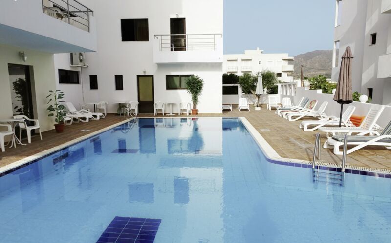 Pool på Iolkos, Karpathos